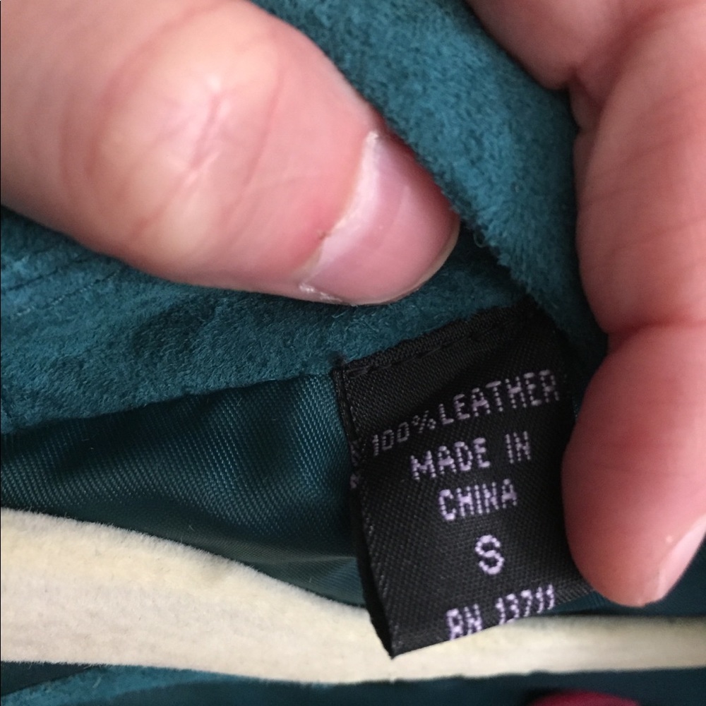 Context suede Jacket and Skirt - Picture 7 of 7